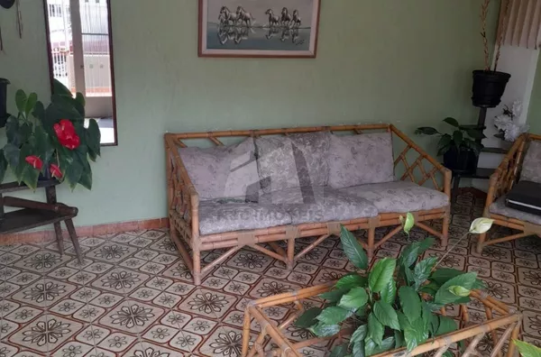 Casa à venda, 3 dormitórios, 320m², por R$980.000, Cidade Dutra - São Paulo/SP