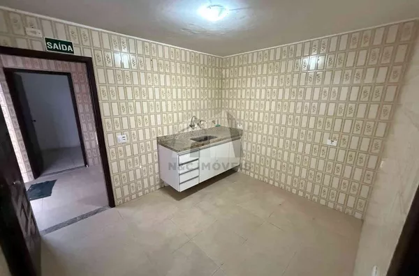 SO4882 - Sobrado de 200m² para venda R$790.000 e locação R$4.000 - Campo Grande/SP