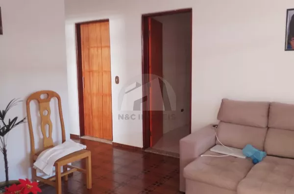 Sobrado à venda 3 quarto(s), R$ 590.000,00 Jardim Guanhembu, São Paulo
