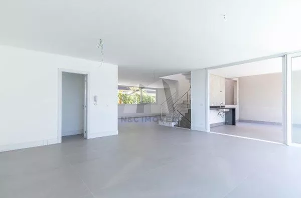 Casa em Condomínio á Venda 420,10m²  R$ 4.900.000, Jardim dos Estados/SP