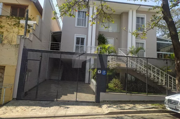 Mansão com 450m², 4 suítes para venda - Morumbi - São Paulo/SP