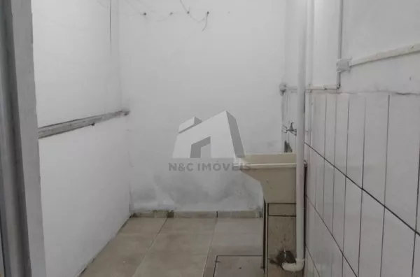 Casa para Locação R$ 750,00 Jardim Guanhembu, São Paulo