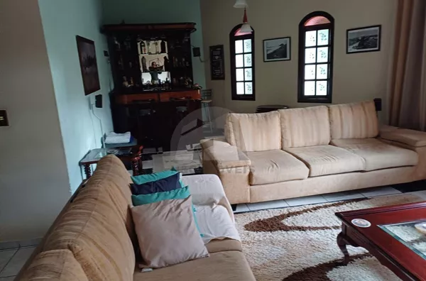 Sobrado para venda, 4 quarto(s),  Jardim Das Imbuias, São Paulo