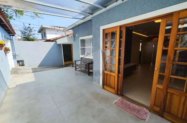 CA5098 - Casa Térrea de 200m² para Venda R$699.000, Cidade Dutra/SP