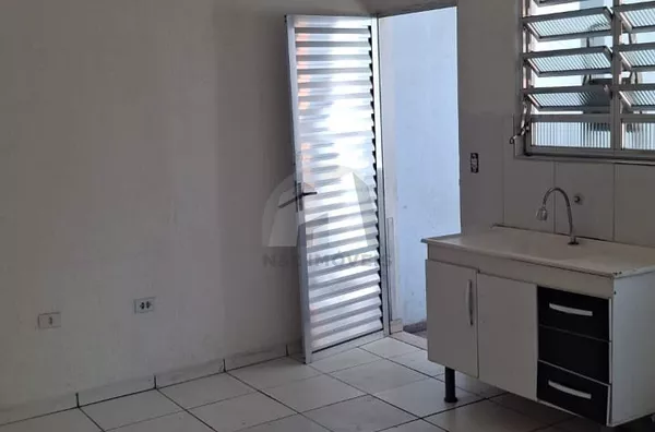 Casa para locação R$ 800,00,  Jardim Toca, São Paulo