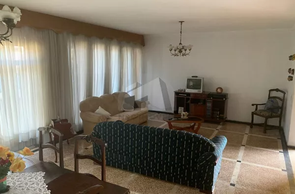 Casa para venda 3 quarto(s), 262m² por R$ 950.000,00 - Jardim Santa Cruz (Campo Grande) - São Paulo/SP