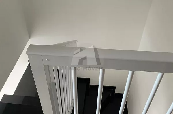 Casa em Condomínio á Venda R$ 600.000 e  Locação R$ 3.600,00,  Jardim Cupecê/SP