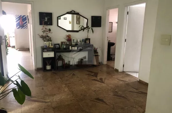 Casa para venda, 6 quarto(s), R$2.200.000 Jardim Campo Grande, São Paulo