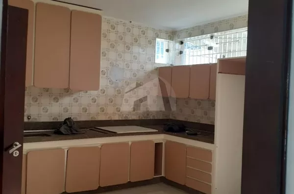 Salão com 348m², 4 suítes para locação no Jardim Ipanema - São Paulo/SP