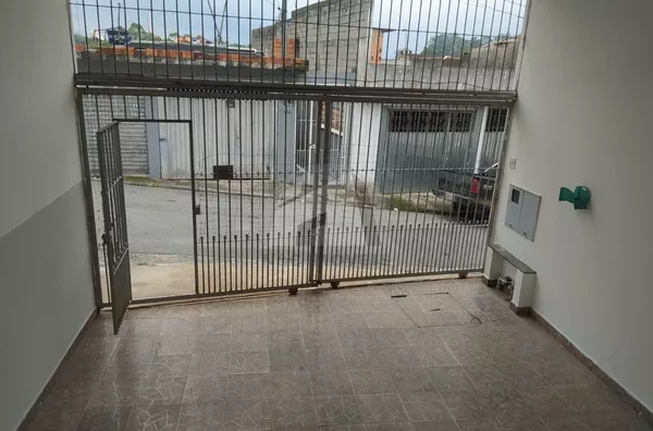 CA0137 - Casa de 125m² para locação por R$ 1.600 - Jardim Alpino - São Paulo/SP