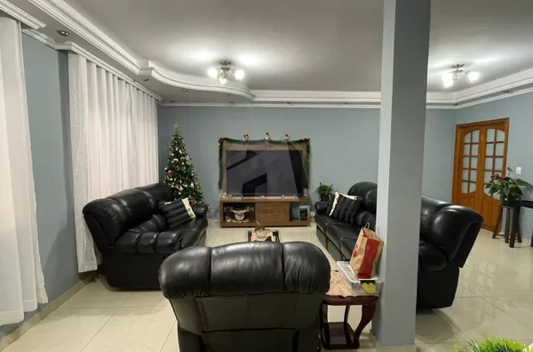 CA4309 - Casa de 160 m² para venda por R$890.000 - Pq. Colonial/SP