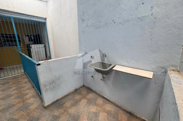 Casa para Locação R$ 700,00  Jardim Toca/SP