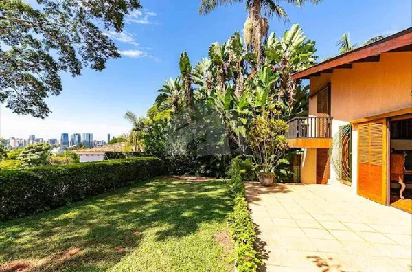 CA5004 - Casa de 656m² á Venda  R$ 7.500.000, Jardim Guedala/SP