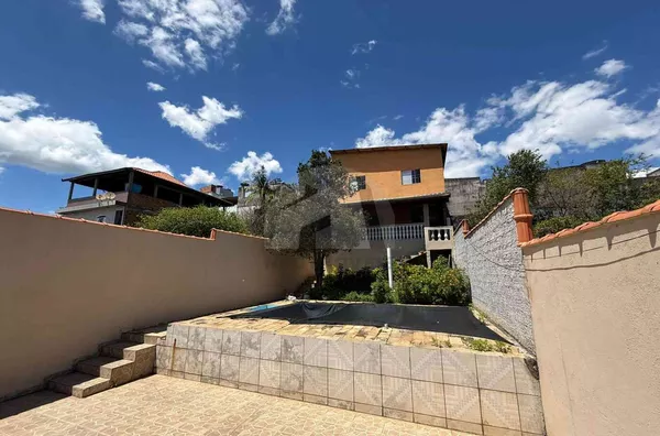 Casa á Venda 7.5m ×50m,R$ 950.000, Jardim Rio Bonito/SP