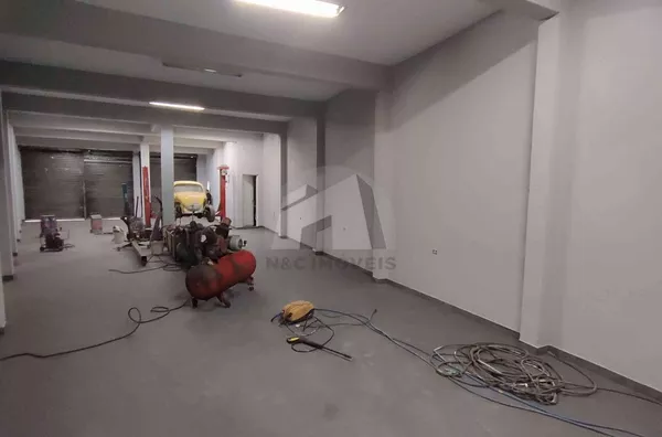 GA4984 - Galpão 225m² para Locação R$5.000, Jd. Belcito/SP