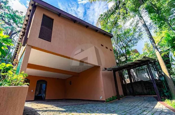 CA5004 - Casa de 656m² á Venda  R$ 7.500.000, Jardim Guedala/SP