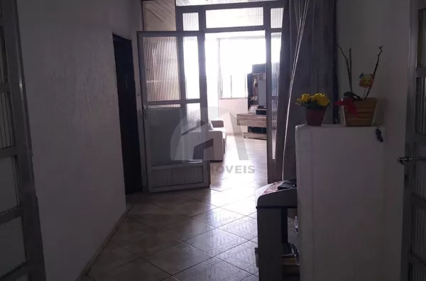 Terreno com 3 casas para venda no Jardim Itatiaia - São Paulo/SP