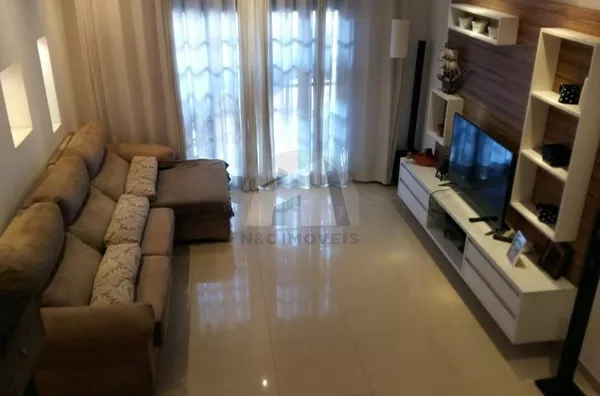 Sobrado à venda, 3 dormitórios, 239m², por R$720.000, Jardim Satélite - São Paulo/SP