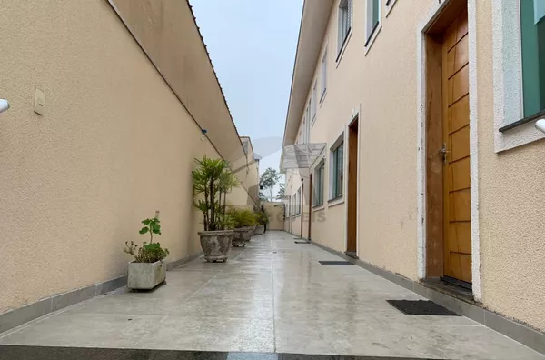 Sobrado com 3 dormitórios para venda, R$500.000 - Jardim da Pedreira - São Paulo/SP