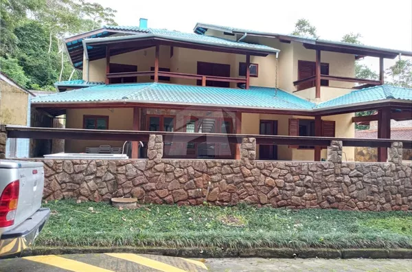 Sobrado com 6 dormitórios à venda por R$ 1.690.000,00 - Park Imperial - Caraguatatuba/SP