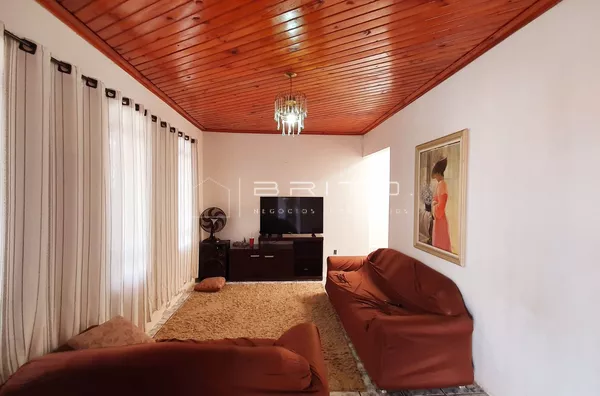 Casa com 3 dormitórios à venda, 180 m² por R$ 280.000,00 - Núcleo Habitacional Mary Dota - Bauru/SP