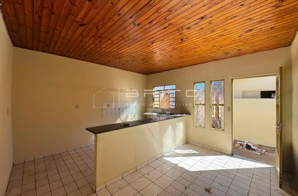 Casa para alugar em Núcleo Habitacional Mary Dota, 1 dormitório, Bauru