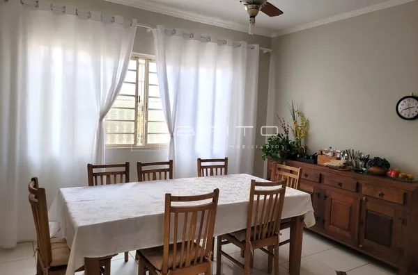 Casa para venda, 3 quarto(s),  Centro, Bauru