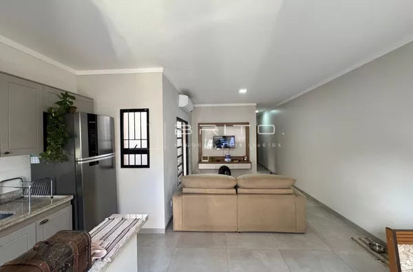 Casa para venda e locação,  Parque Residencial Castelo, Jardim Godoy, São Geraldo em Bauru-Sp