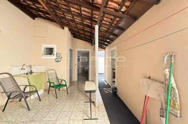 Casa com Edícula para venda em Mary Dota, Bauru-Sp