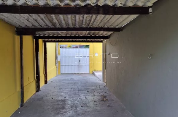 Casa com edícula para alugar em Núcleo Habitacional Mary Dota, Bauru