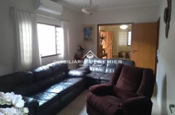 Casa com 3 Dormitórios - Parque Industrial - São José Do Rio Preto/SP