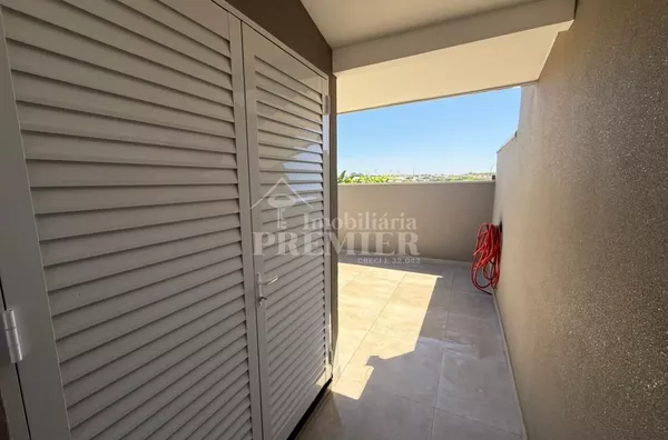 Casa à venda no Condomínio Atenas — conforto, vista e lazer completo!