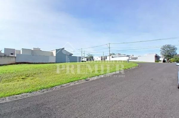 CA3682 - Casa de condomínio -  3 dormitórios - Bella Vitta Monte Libano- Bady Bassitt