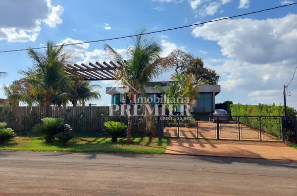 Cod.: RA3175 - Rancho - 4 dormitorios - Cond. Damha Santa Mônica Fronterira/MG