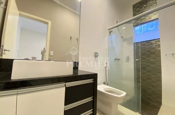 ? Casa térrea com 3 suítes e área gourmet completa para locação no Damha IV, São José do Rio Preto