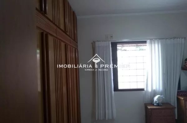 Casa com 3 Dormitórios - Parque Industrial - São José Do Rio Preto/SP