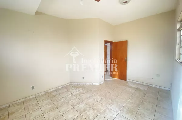 Cod.; CA2471 -  Casa - 3 dormitórios - Boa Vista  - São José do Rio Preto/SP