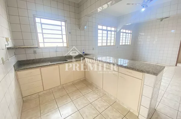 Cod.; CA2471 -  Casa - 3 dormitórios - Boa Vista  - São José do Rio Preto/SP