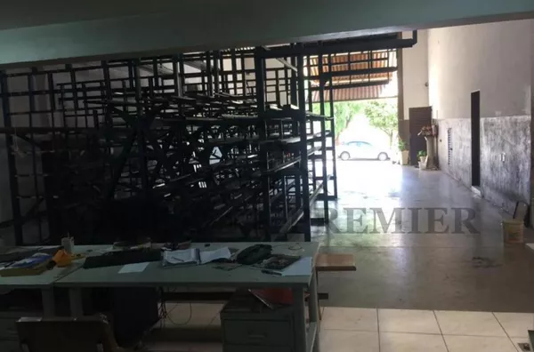 Prédio Comercial - 550m² - Zona Sul - São José do Rio Preto/SP