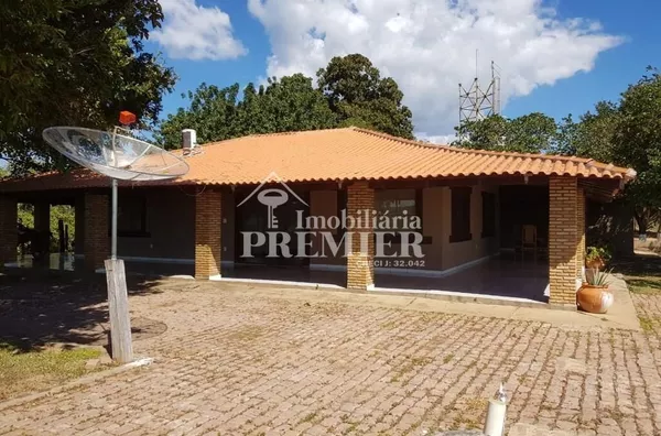 Cód.; FA2919 -Fazenda - 1952 hectares - Poconé/MT