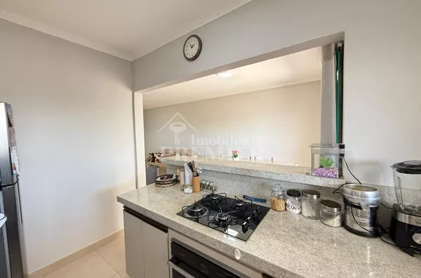 Casa à venda no Condomínio Atenas — conforto, vista e lazer completo!