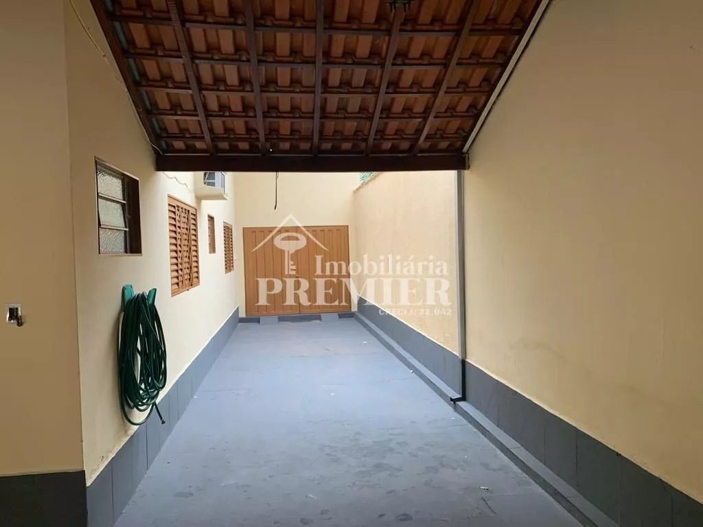 Casa com 3 quartos à venda, 280m² — foto 27 de 28