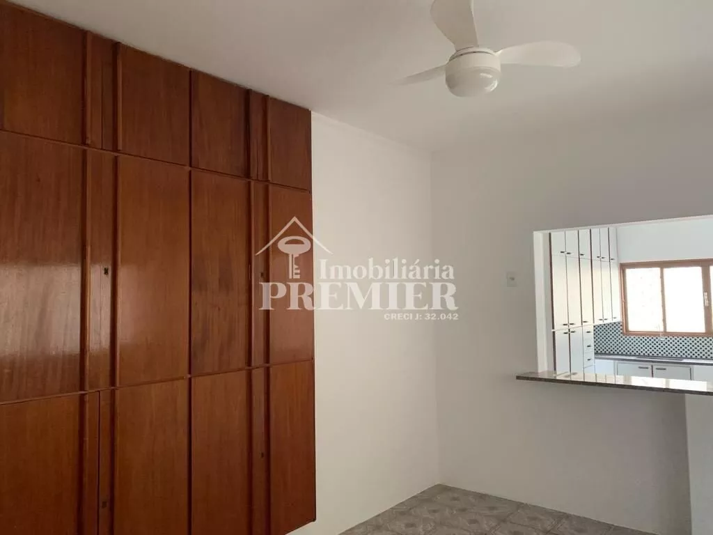 Casa com 3 quartos à venda, 280m² — foto 11 de 28
