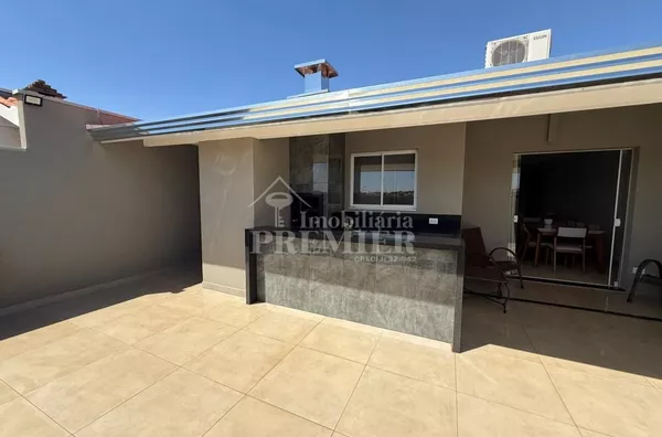 Casa à venda no Condomínio Atenas — conforto, vista e lazer completo!