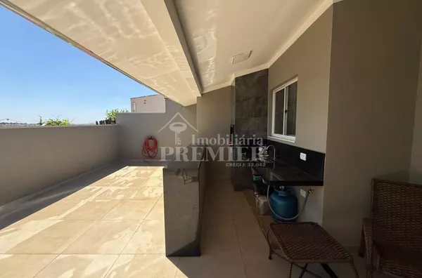 Casa à venda no Condomínio Atenas — conforto, vista e lazer completo!