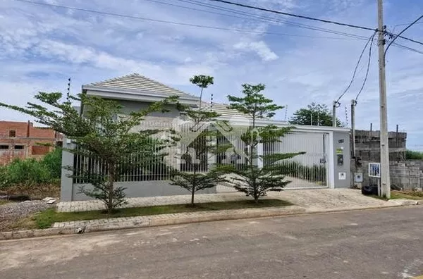 Casa para venda, 02 quartos + 01 Suite Master-  Riviera Suiça, Sinop