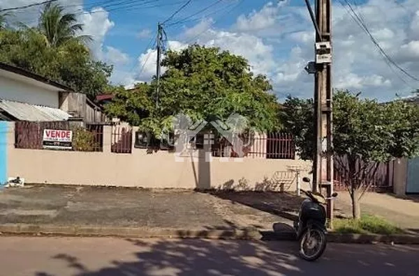 Terreno a venda na Av. Acácias