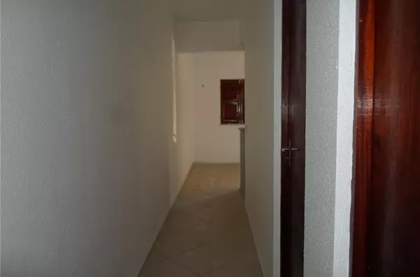 Apartamento com 2 dormitórios para alugar, 55 m² por R$ 700,00/mês - Messejana - Fortaleza/CE
