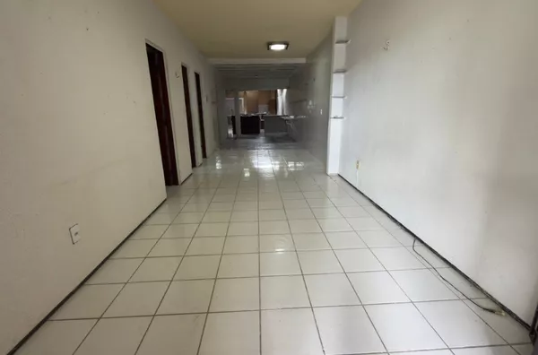 Casa para aluguel, comercial,3 quarto(s),  Parque Dom Pedro, Itaitinga