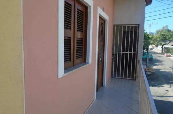 Apartamento com 2 dormitórios para alugar, 55 m² por R$ 700,00/mês - Messejana - Fortaleza/CE
